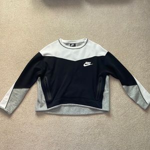 Nike Cropped Sweatshirt